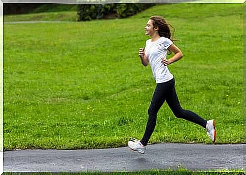 woman running