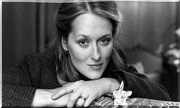 meryl streep on sofa