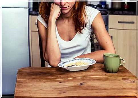 Woman eats out of boredom